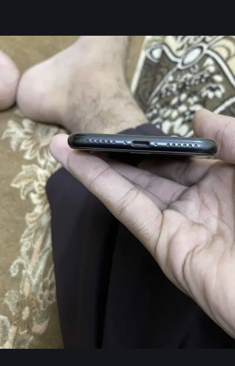 Apple iPhone SE 1