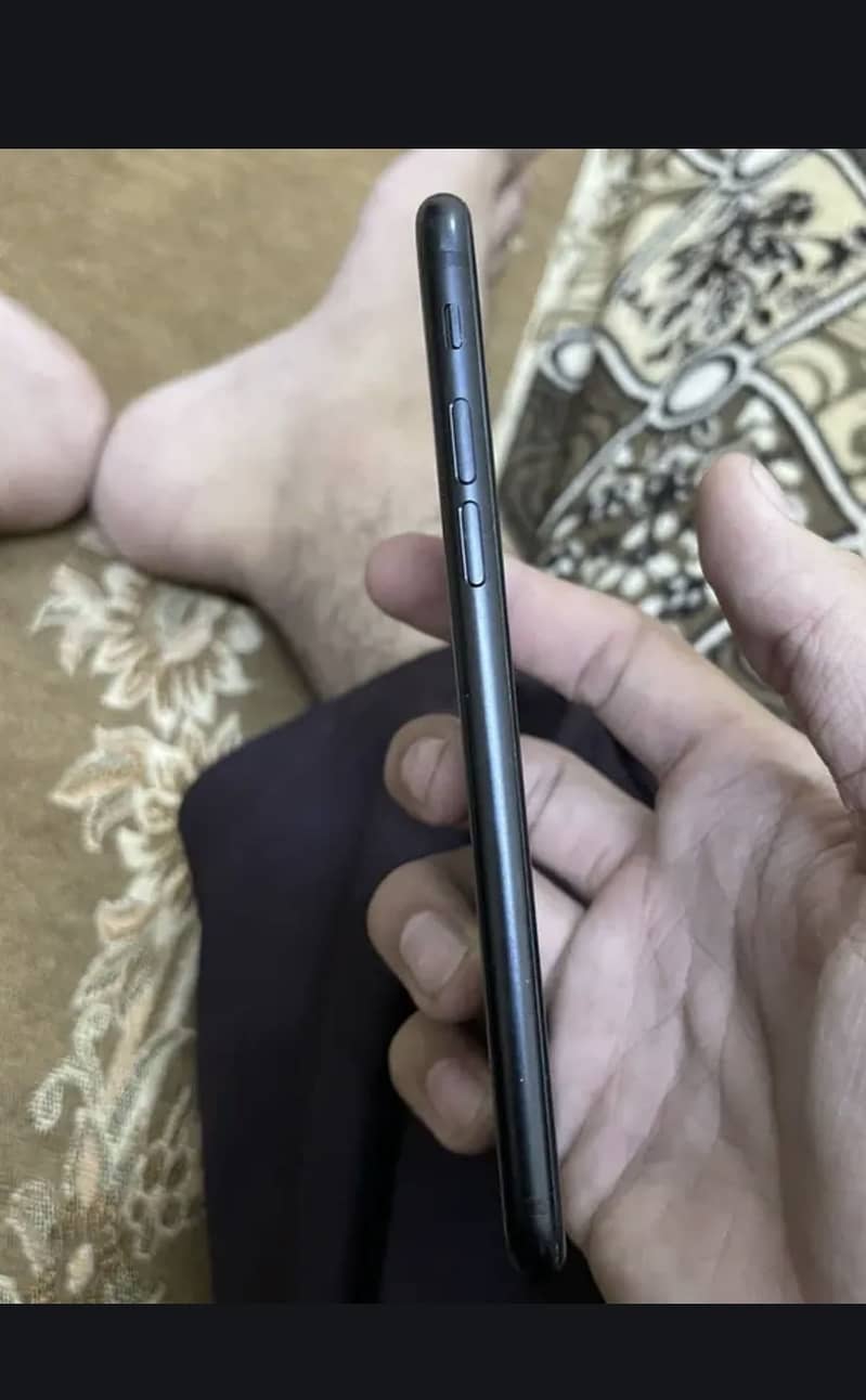 Apple iPhone SE 3