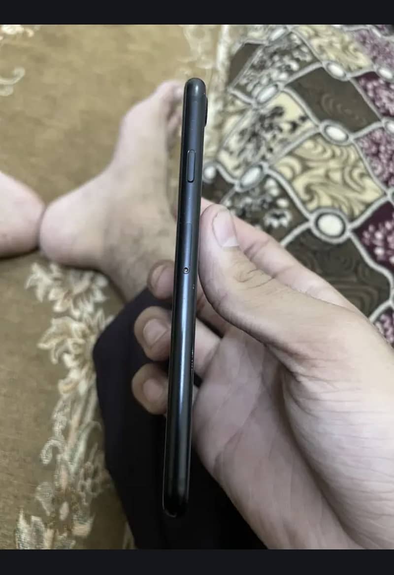 Apple iPhone SE 4
