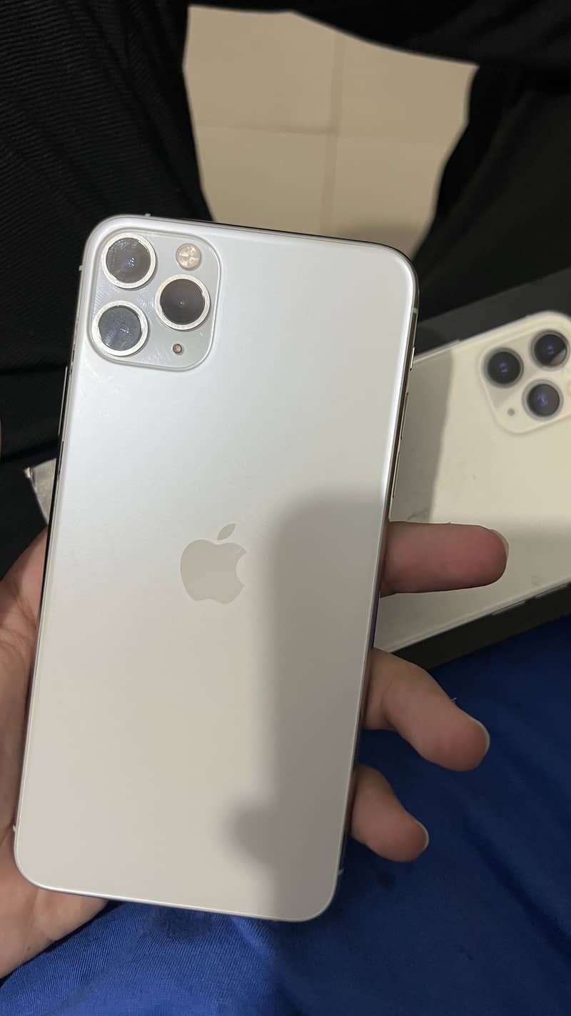 Iphone 11 pro max 0