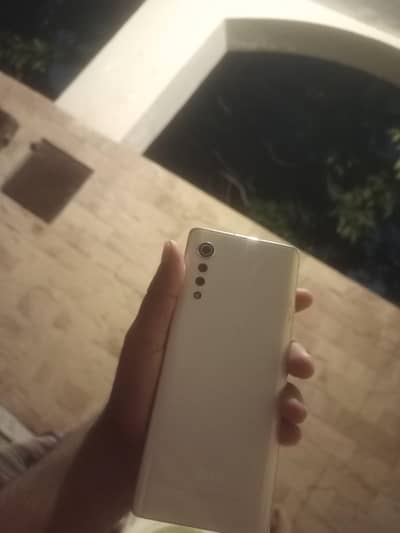 LG Velvet 5G.  6/128 GB