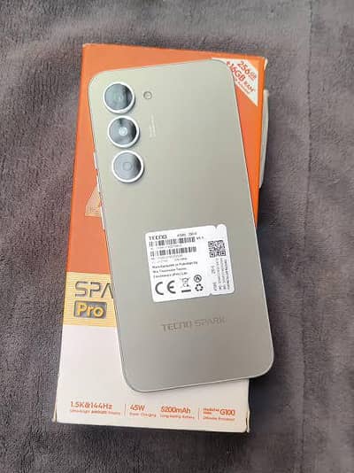 Tecno Spark 40 Pro full warranty only box open