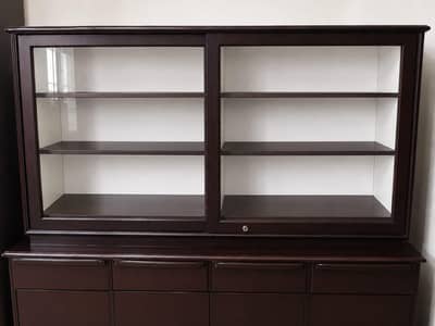 pure wooden showcase 6/5.5 ft