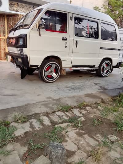 Suzuki Bolan 2011