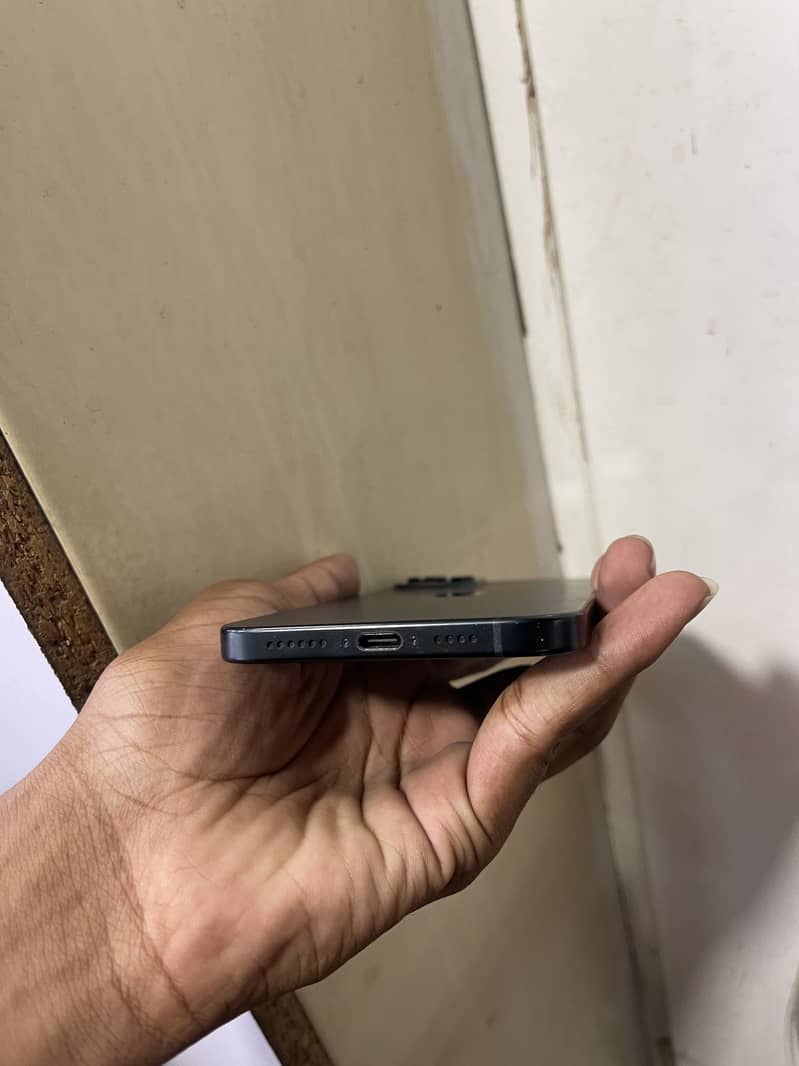 Apple iPhone 15 plus 1