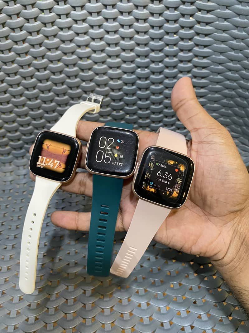 Fitbit versa 2 & versa 1 7