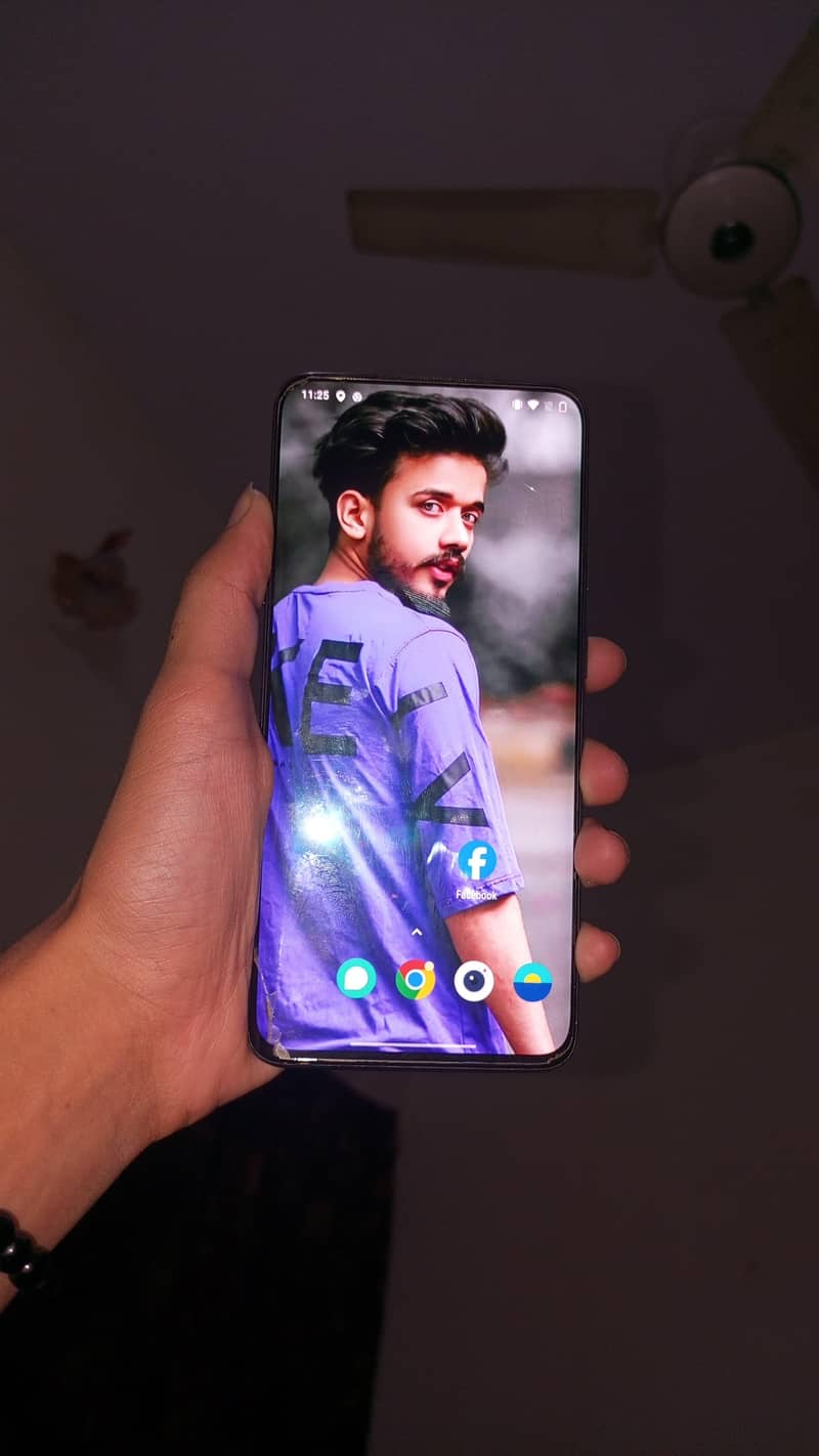 One Plus 7T Pro 0