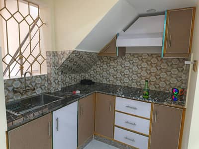 2.4 Marla Brand New 2.5 Storey House In B2 Township LHR