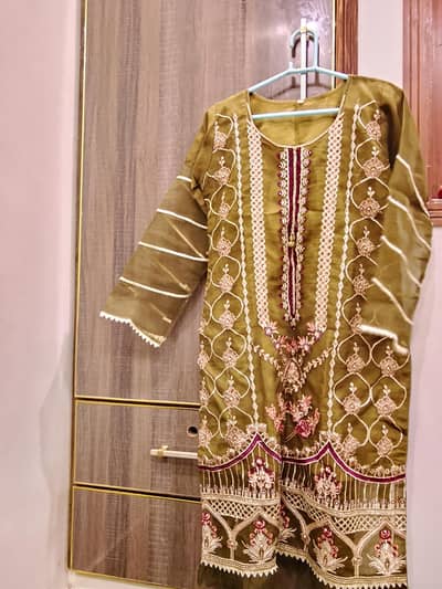 ledies Three species stitched dress