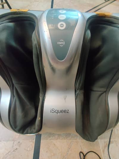 iSqueez foot massager