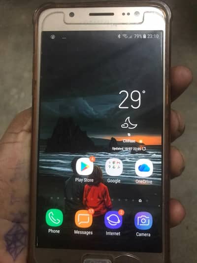 Samsung Mobile J5