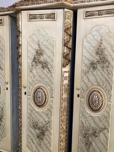 Royal Design 3 Door Wooden Almari / Wardrobe - Antique Finish for sale