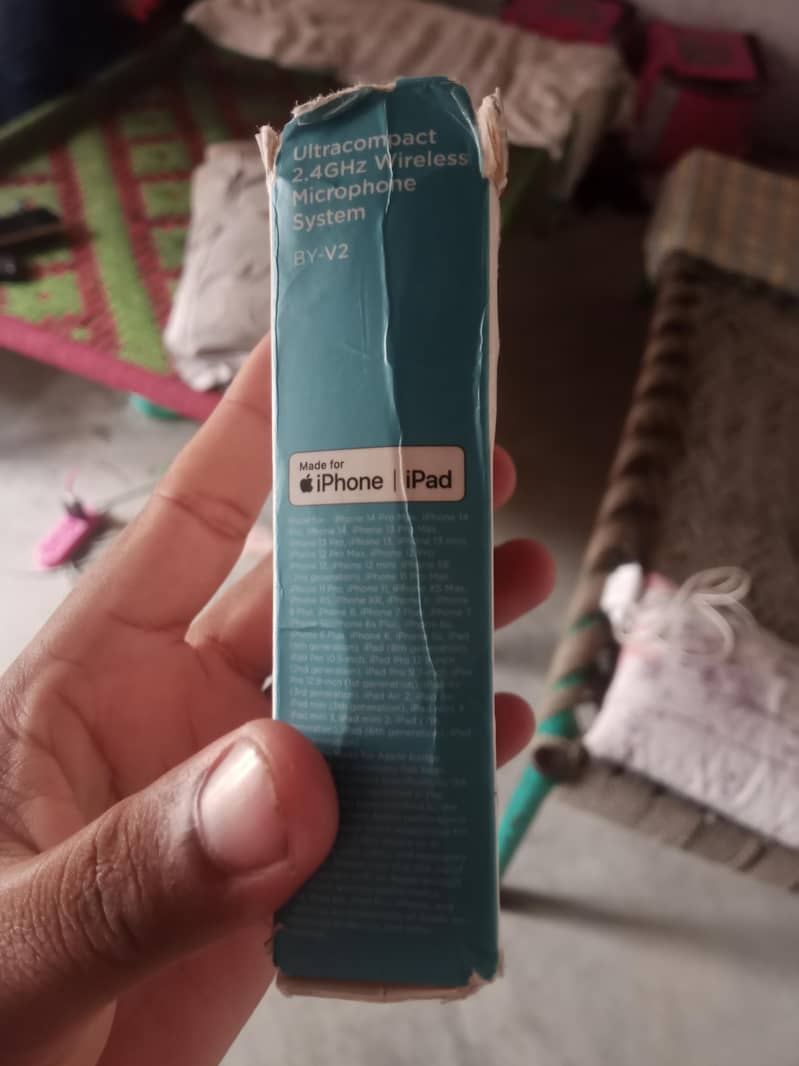 Used iphone wireless mic 2