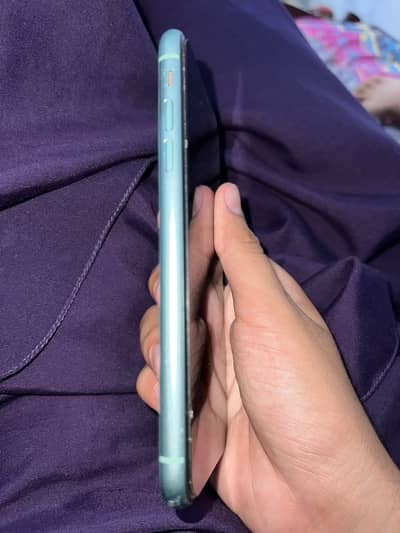 Apple iPhone 11