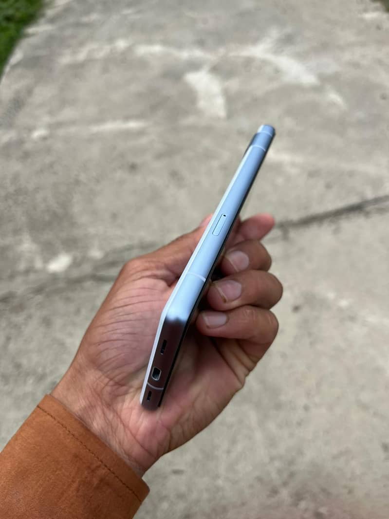 Google Pixel 7a 1
