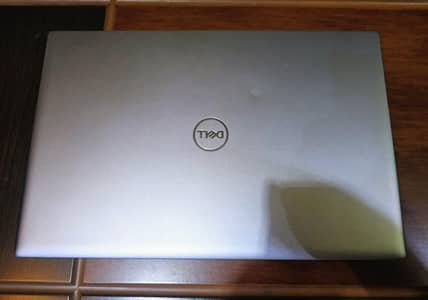 Dell Vostro 14.11th gen i5 16gb ram