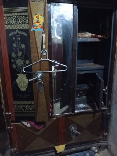 Almari for sale