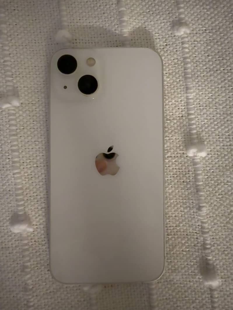 Apple iPhone 13 2