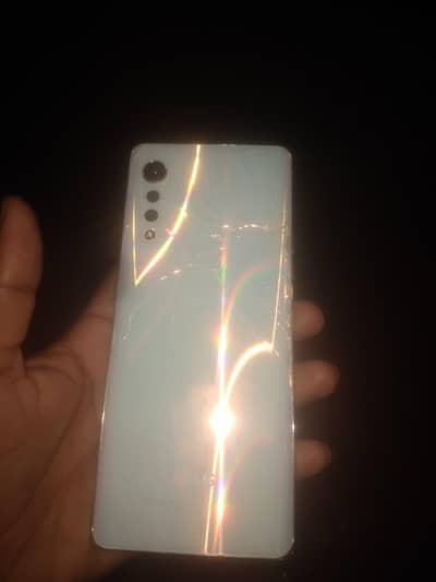 LG Velvet 5G.  6/128 GB