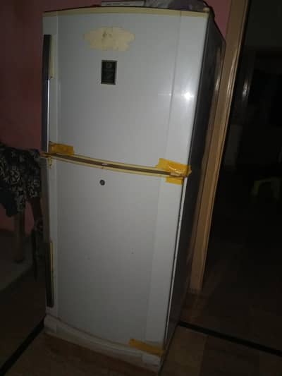 Dawlance refrigerator non inverter