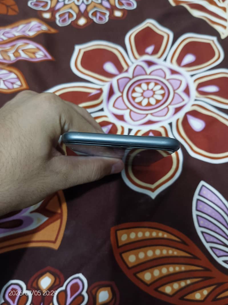 Apple iPhone 8 Plus 10