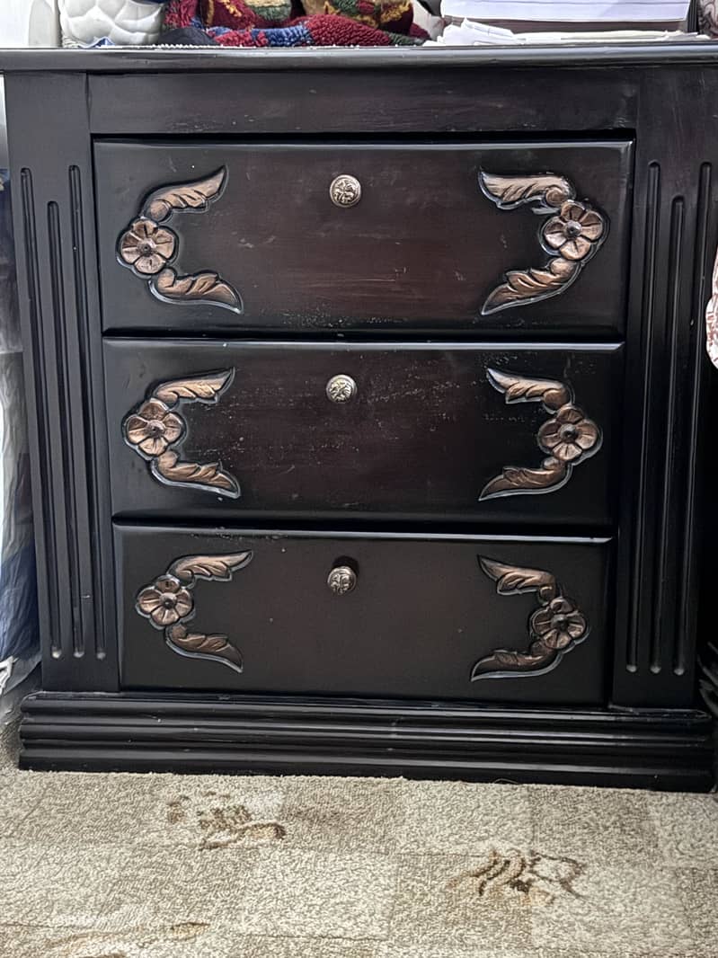 Solid Tali wood Bed Set 2
