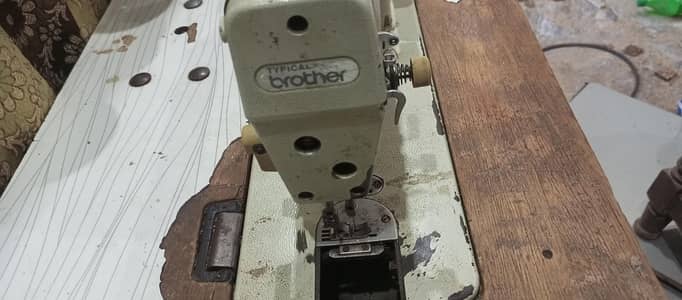 sewing machine