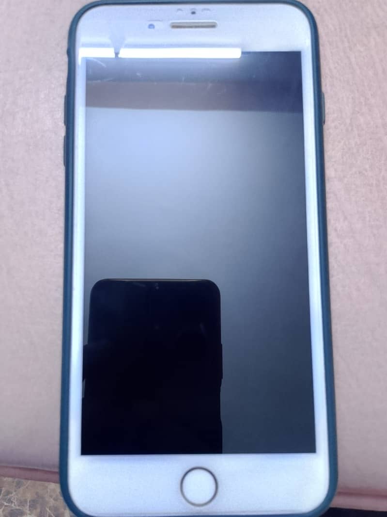Apple iPhone 7 Plus 0