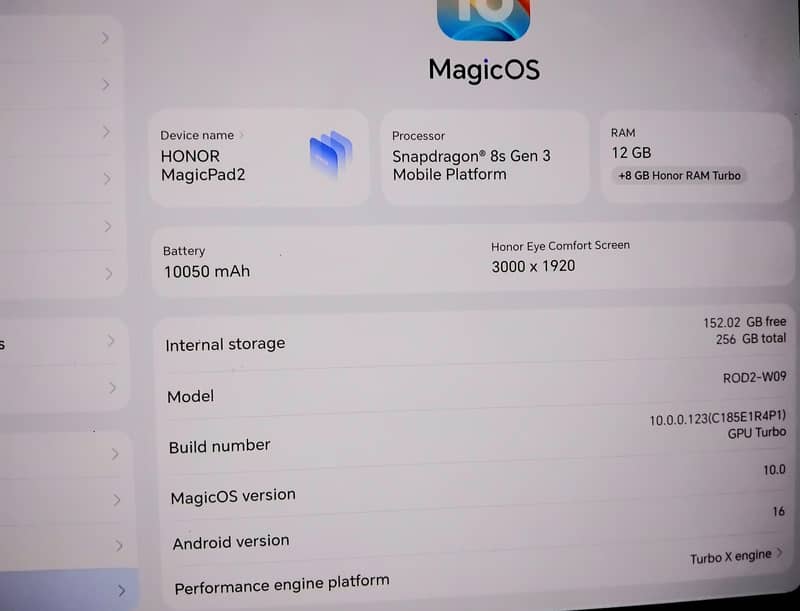 Honor MagicPad 2 6