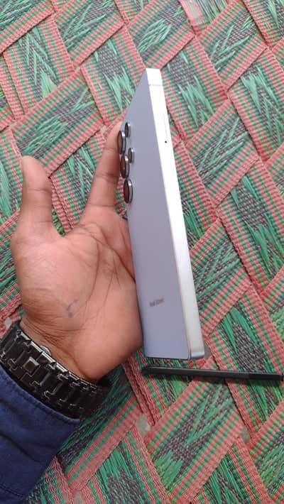 Samsung Mobile S25 Ultra
