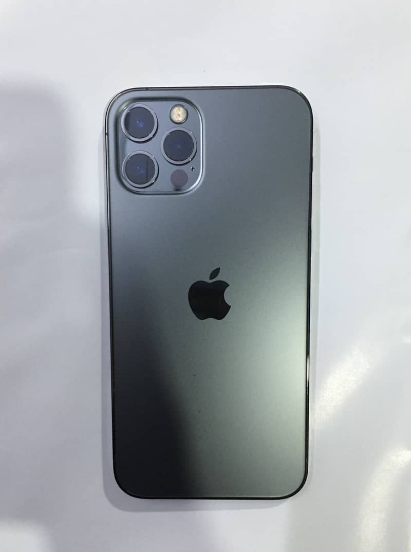Apple iPhone 12 pro 0