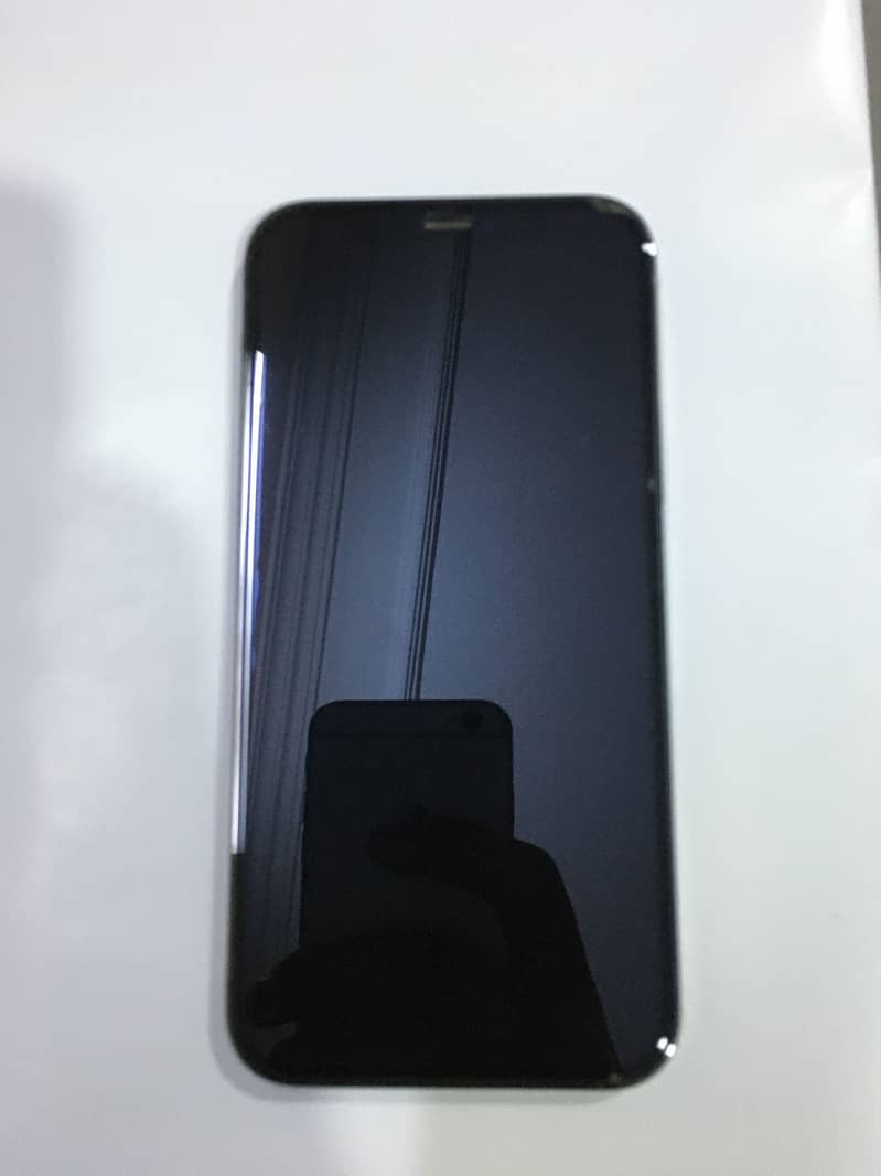 Apple iPhone 12 pro 4