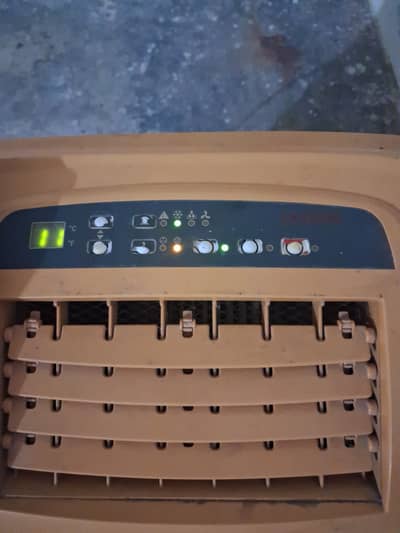 Crown Portable AC 9000 BTU (0.75 Ton) | Excellent Cooling