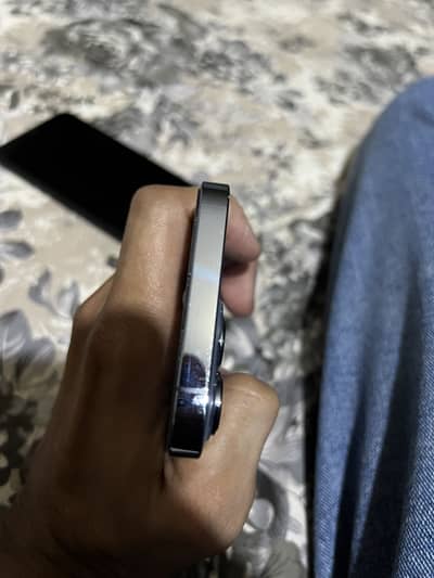 Apple iPhone 13 Pro