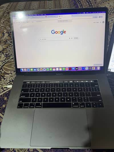 MacBook Pro 2016| TouchBar | 16gb Ram | 500gb SSD