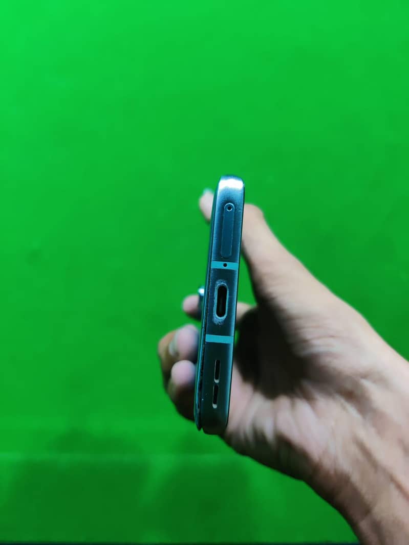 One Plus 8 Pro 3