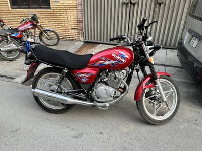 Suzuki | GS 150 | Special Edition | Model 2022 | Good Condition |