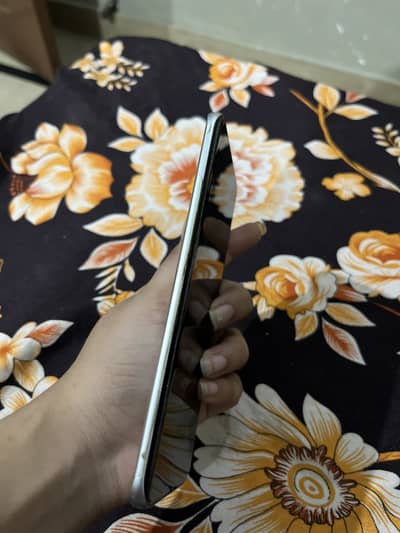 Infinix hot 60 pro plus 8+8/256