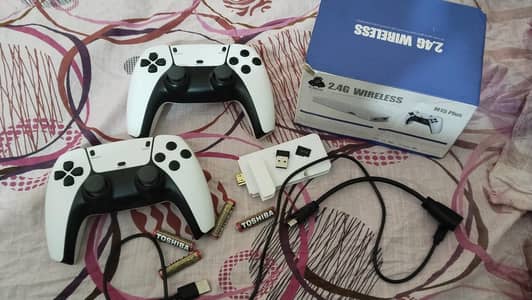 2.4G wireless game 21000 1 month used