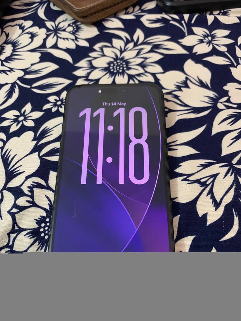 iPhone 15 pro max 2