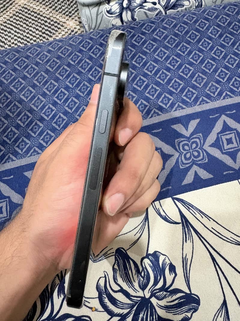 Google Pixel 9 3