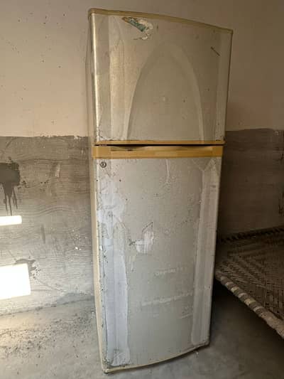 Dawlance 2 Door Fridge