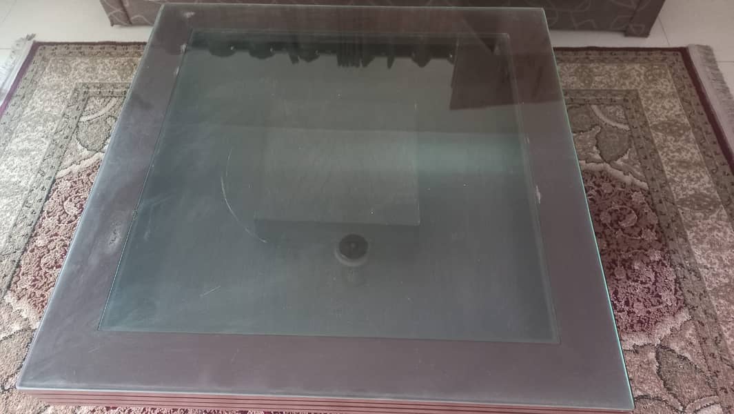 Center coffee table 2