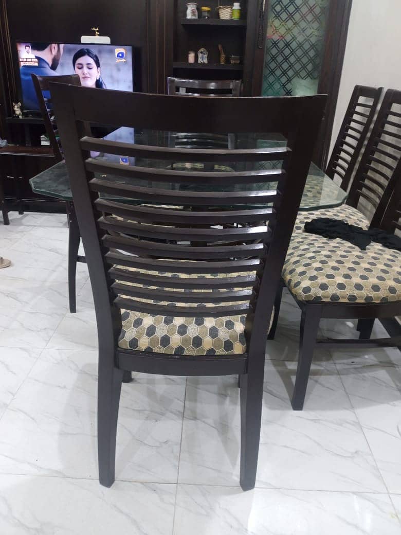 6 steater dining table 1