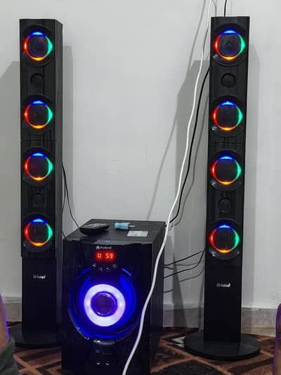 audionic boofer model RB-110 new only 1 month use