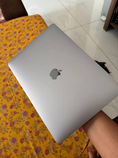 Apple MacBook air m1 8/256 FRESH IMPORT