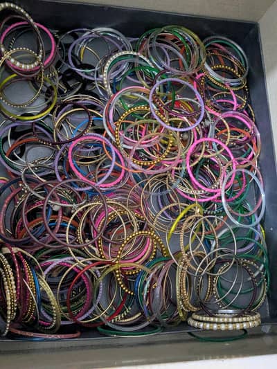 mixed bangles pairs