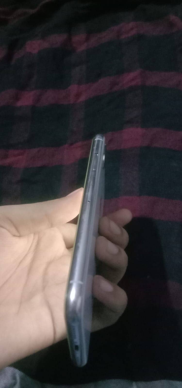 Apple iPhone X 4