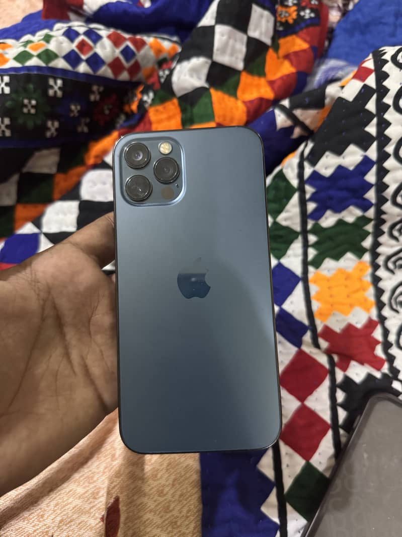 Apple iPhone 12 Pro 2