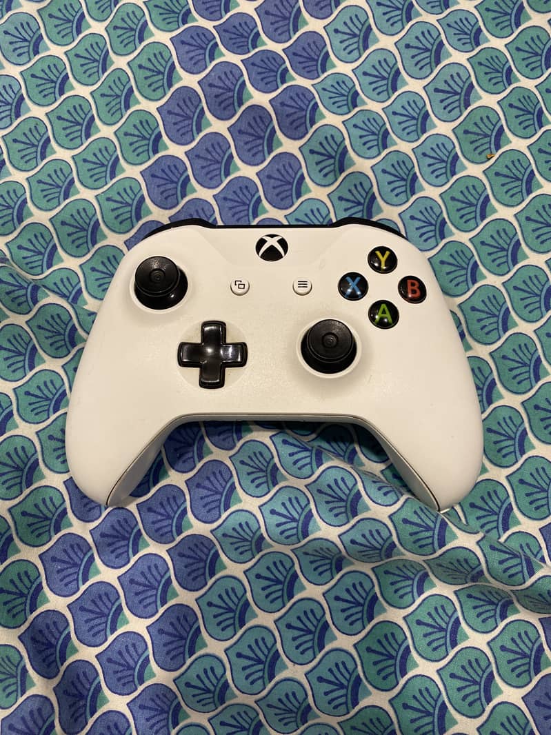 Xbox one s controller 0